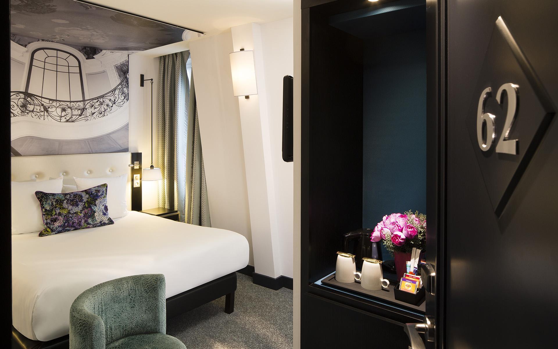 Family, 1 Double and 3 Single Beds