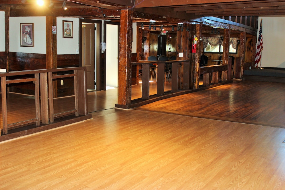 The Windrifter Resort 37/50