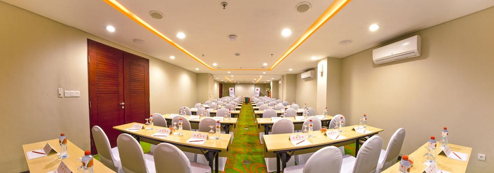 Harris Hotel Seminyak 36/50
