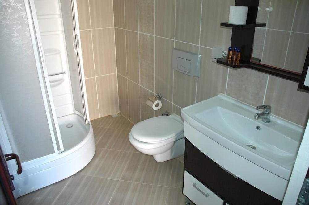 Assos Büyük Yildizsaray Otel 48/50