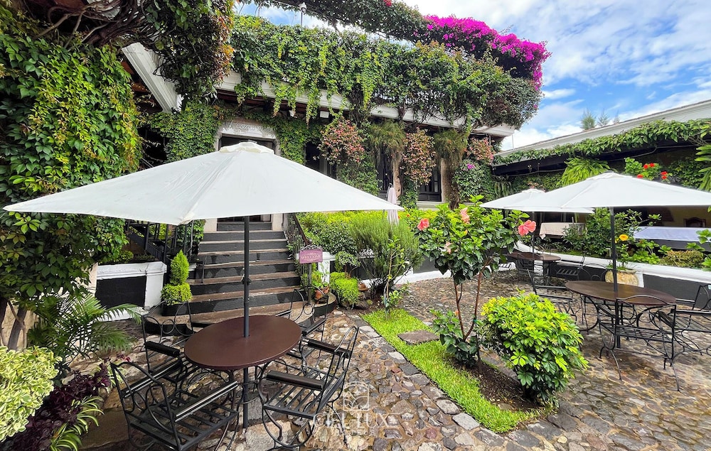 Ciel Luxe Hotels Antigua Guatemala 3/71