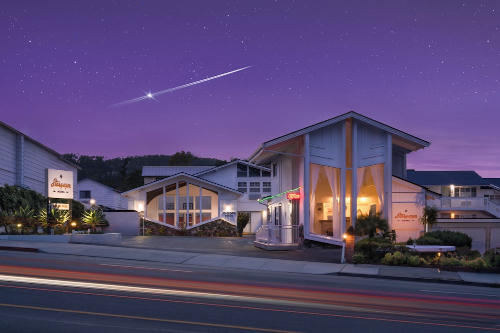 Stargazer Inn And Suites 2/66