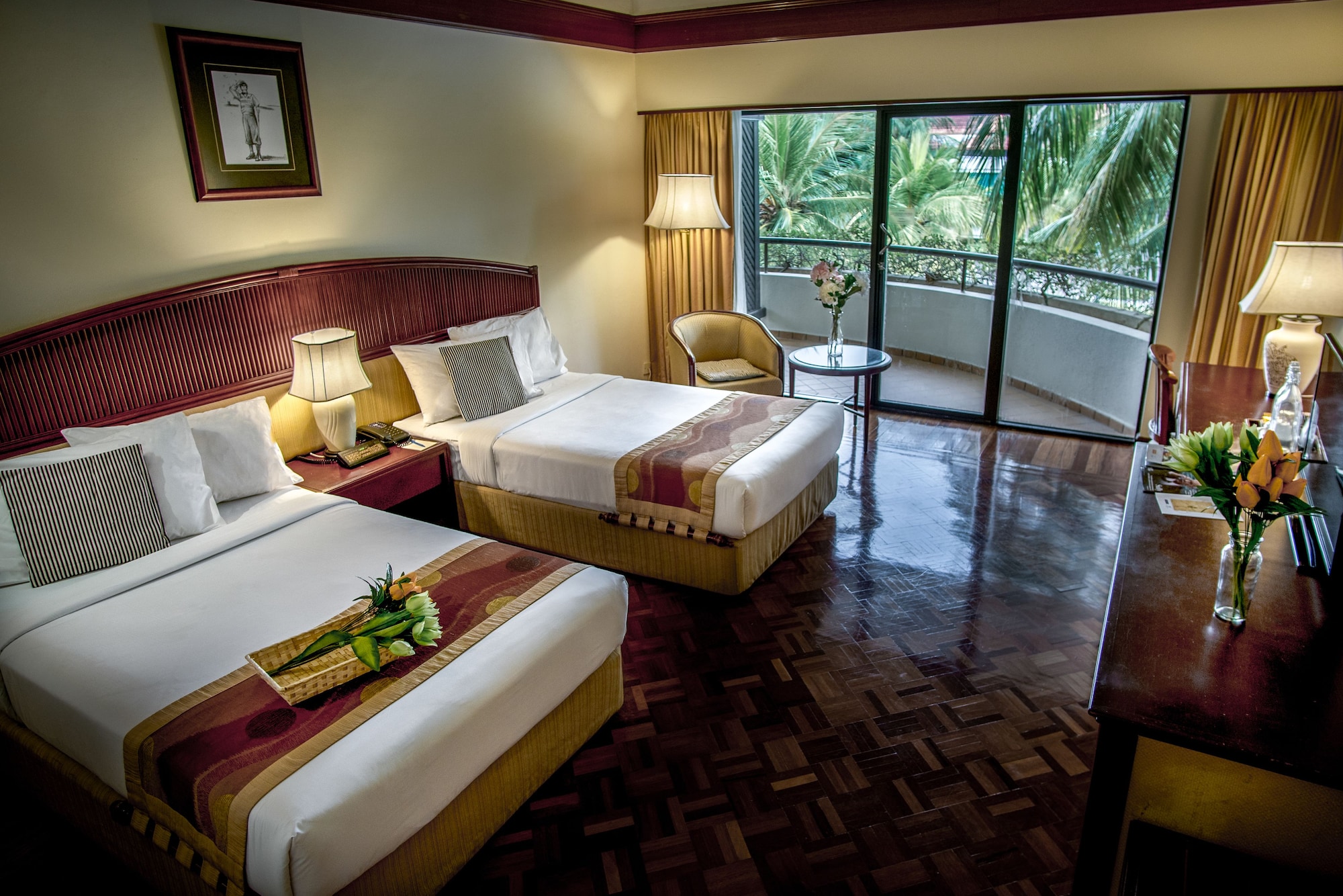 DELUXE TWIN ROOM