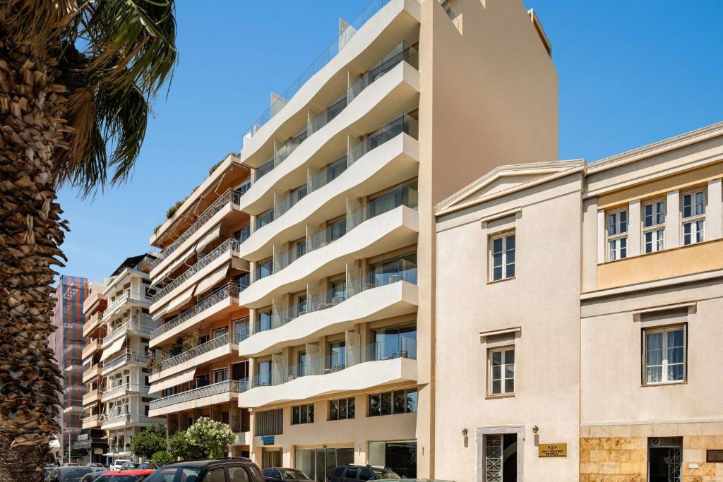 Wyndham Residences Piraeus Marina Zeas 9/10