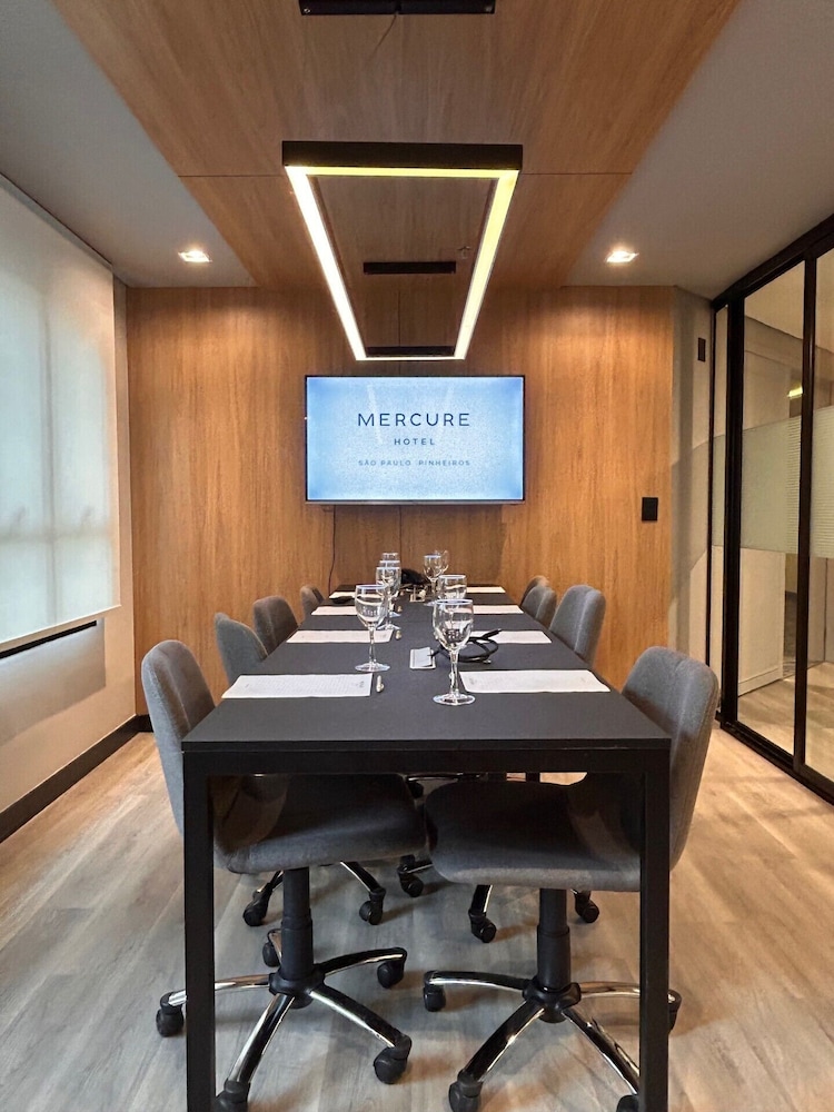 Mercure Sao Paulo Pinheiros 37/47