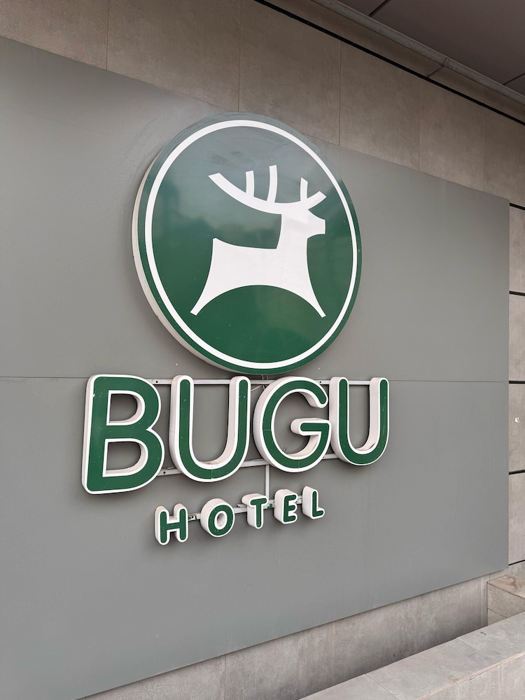 Bugu Hotel 2/46