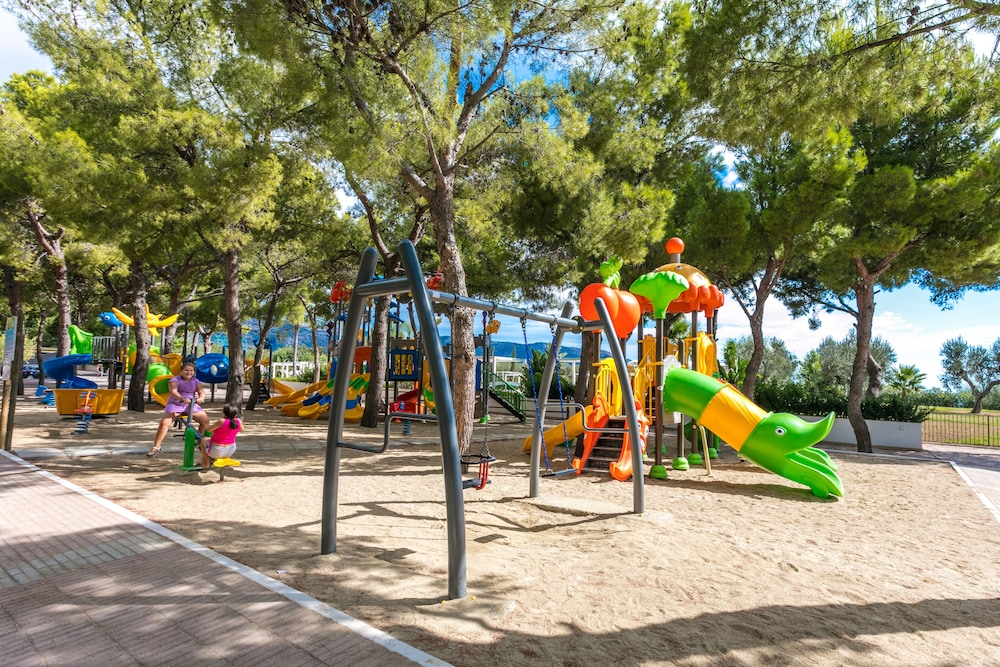 VILLAGGIO BAIA DEL MONACO 26/55
