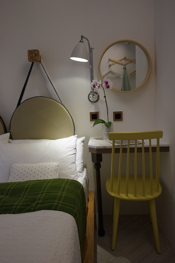 Nihao Cafe Hotel 32/67