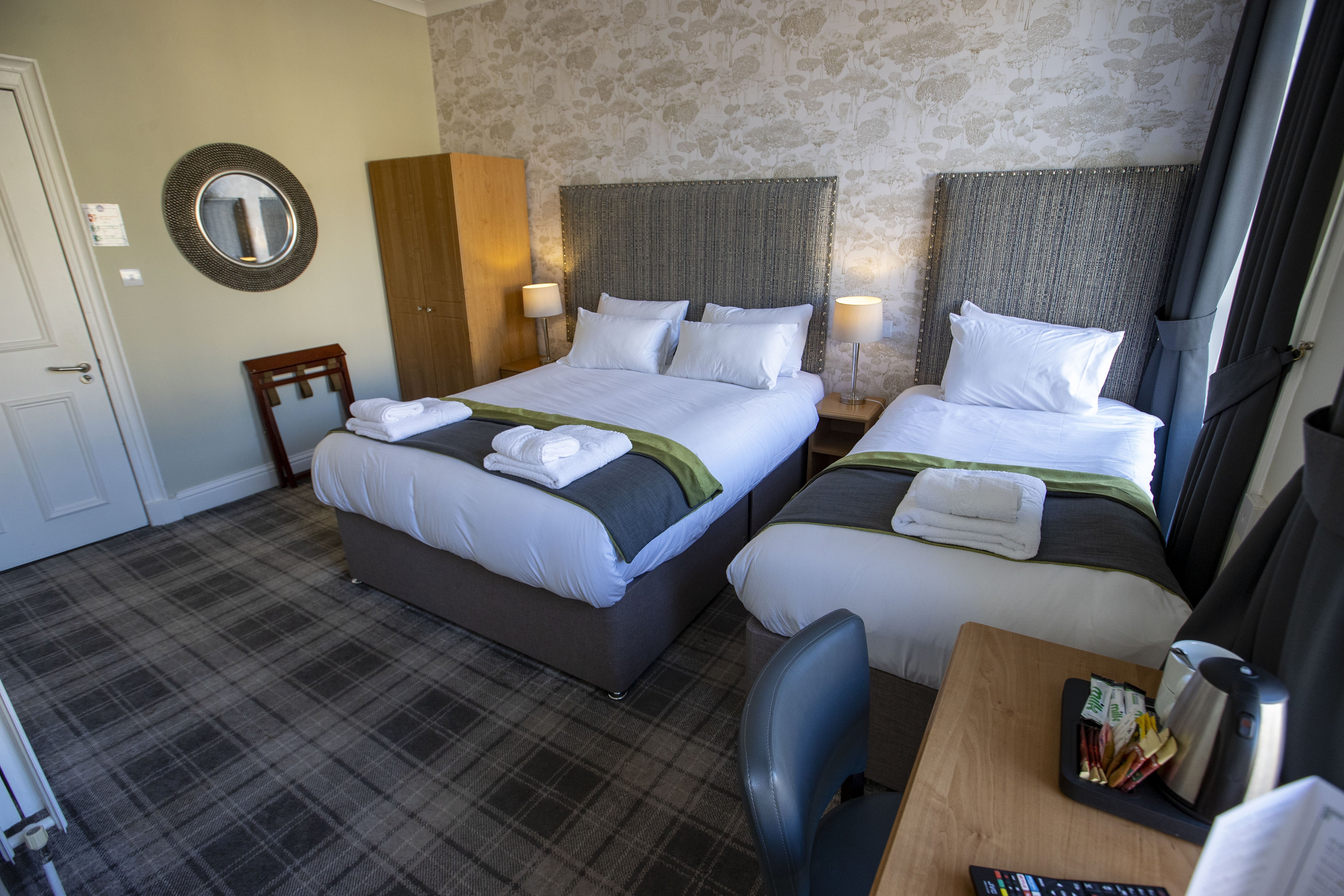 The Waverley Hotel 3/8