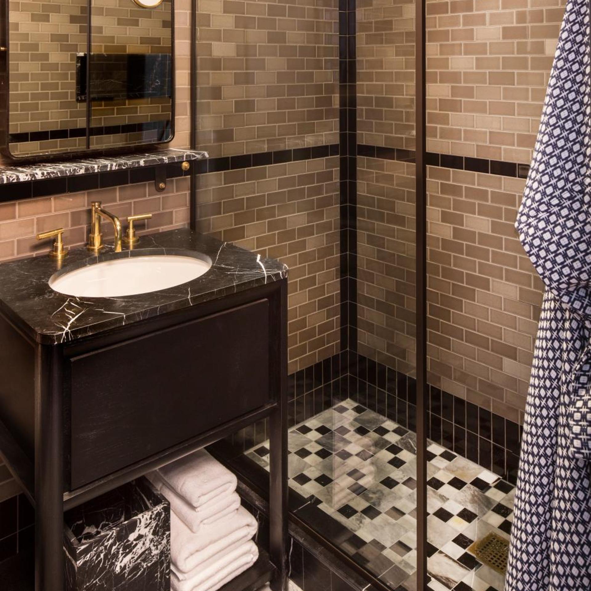 غرفة بريميير كبيرة بسرير كينج بإطلالة على المدينة، San Francisco Proper Hotel Ex Renoir 5/6