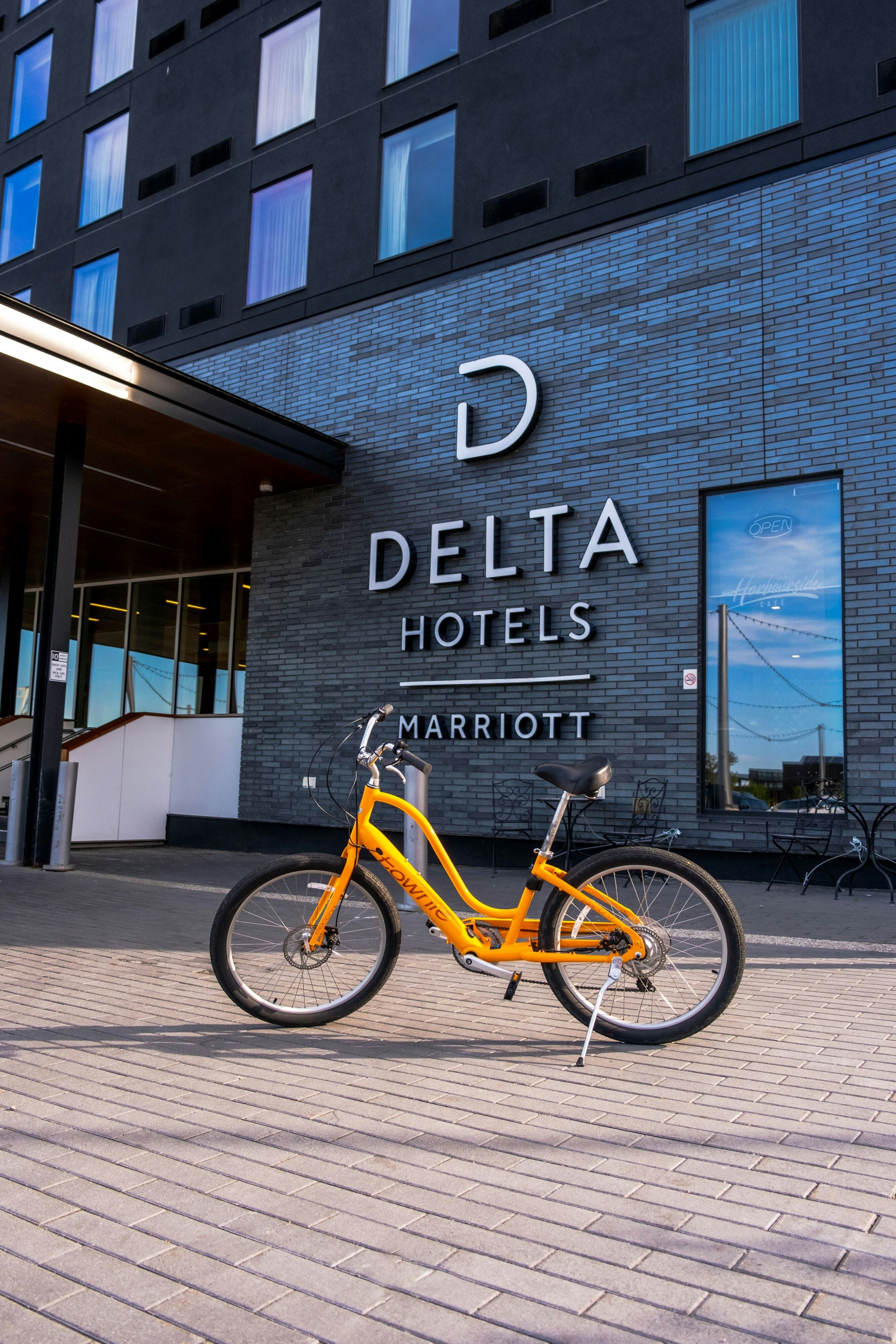 Delta Hotels By Marriott Thunder Bay 48/51