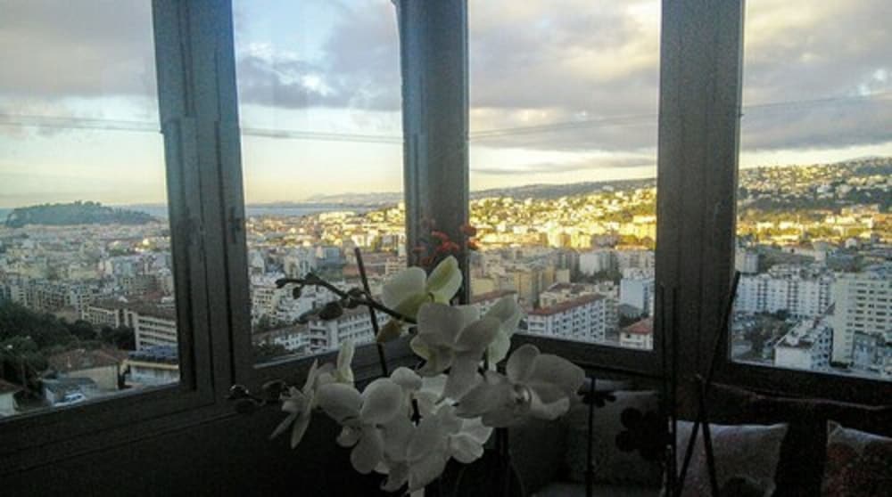 Le Panoramic Boutique Hotel 66/70