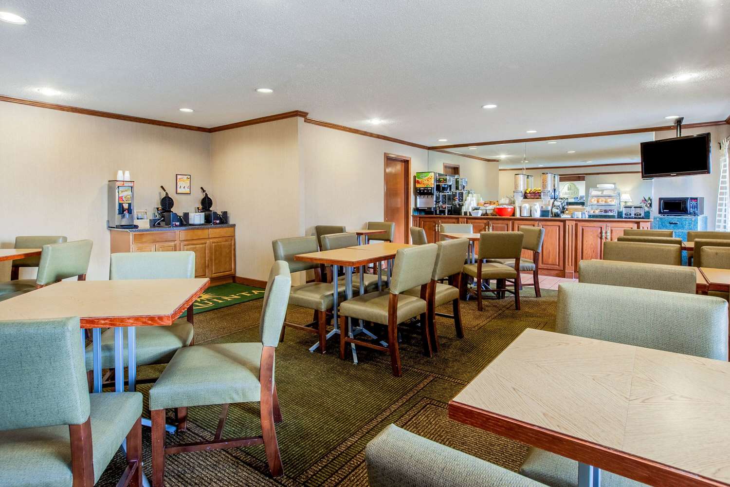 La Quinta Inn by Wyndham Detroit Southgate 9/15