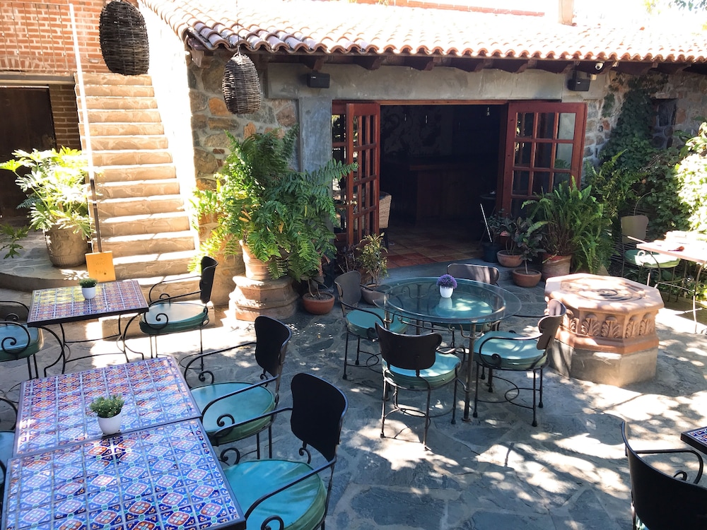 The Todos Santos Inn 69/83