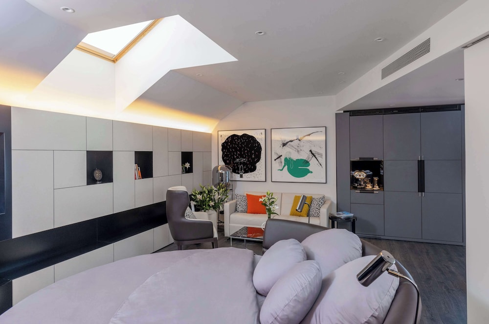 art'otel Zagreb Powered by Radisson Hotels 41/68