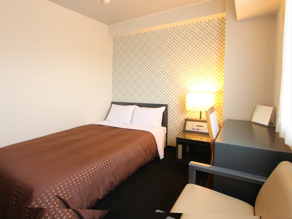 Hotel Livemax BUDGET Chitose 11/44