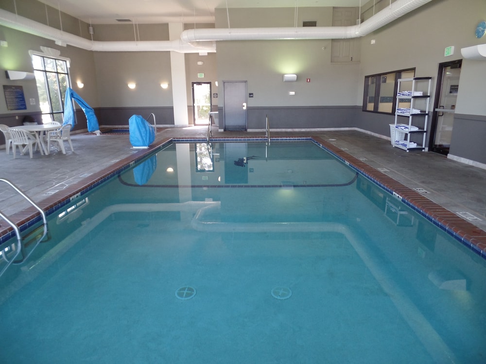 Hampton Inn Bowling Green Oh 27/48