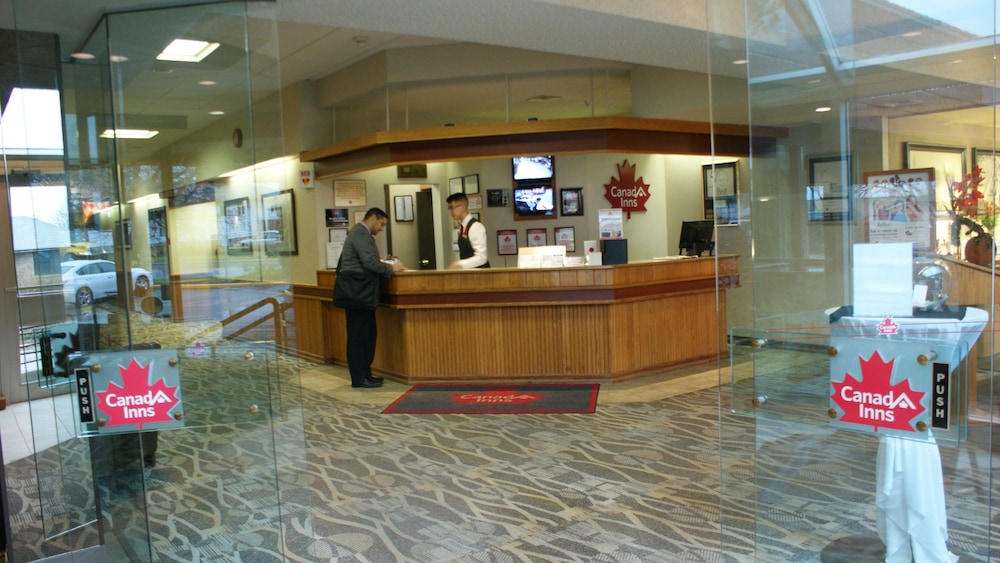 Canad Inns Destination Centre Windsor Park 10/51