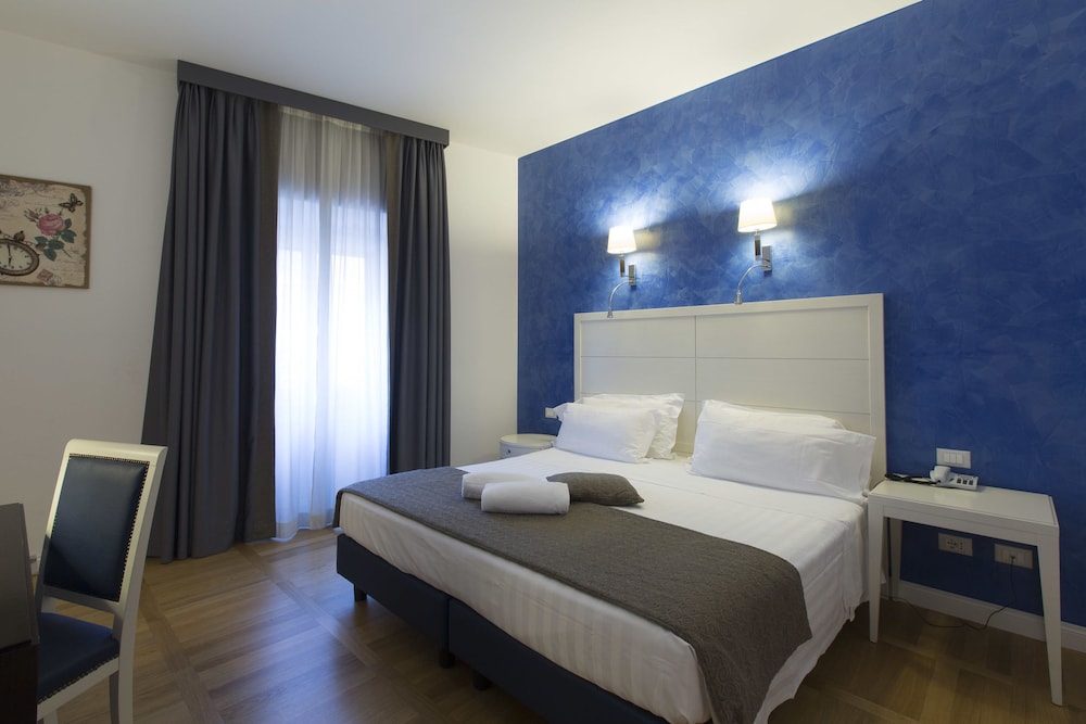 SUPERIOR, DOUBLE BED