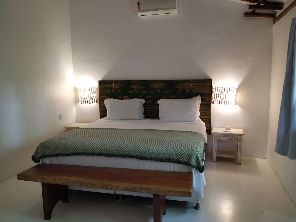 غرفة قياسية رباعية بسرير مزدوج وسريرين منفصلين، Rio Da Barra Villa Hotel 1/4