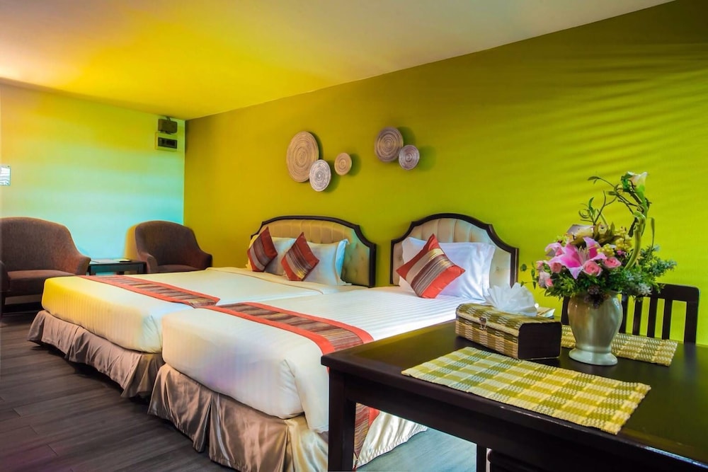 The Patra Hotel - Rama 9 35/49