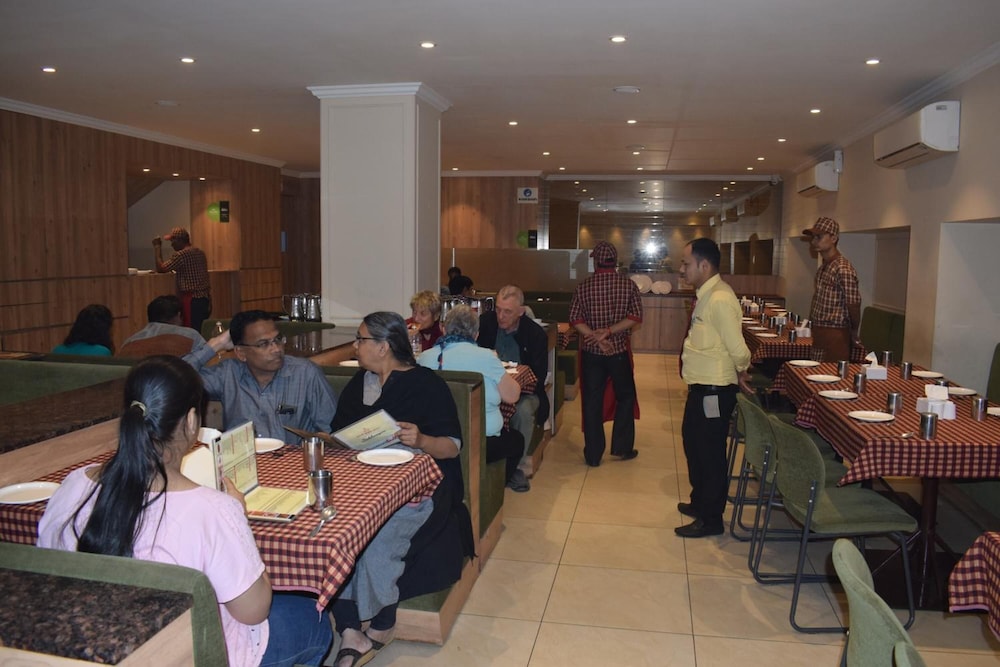Hotel Panchavati Yatri 26/35