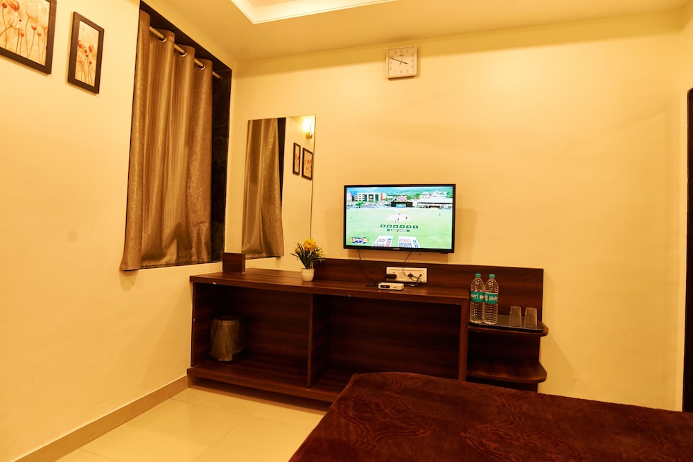 Hotel Disha Palace 59/69