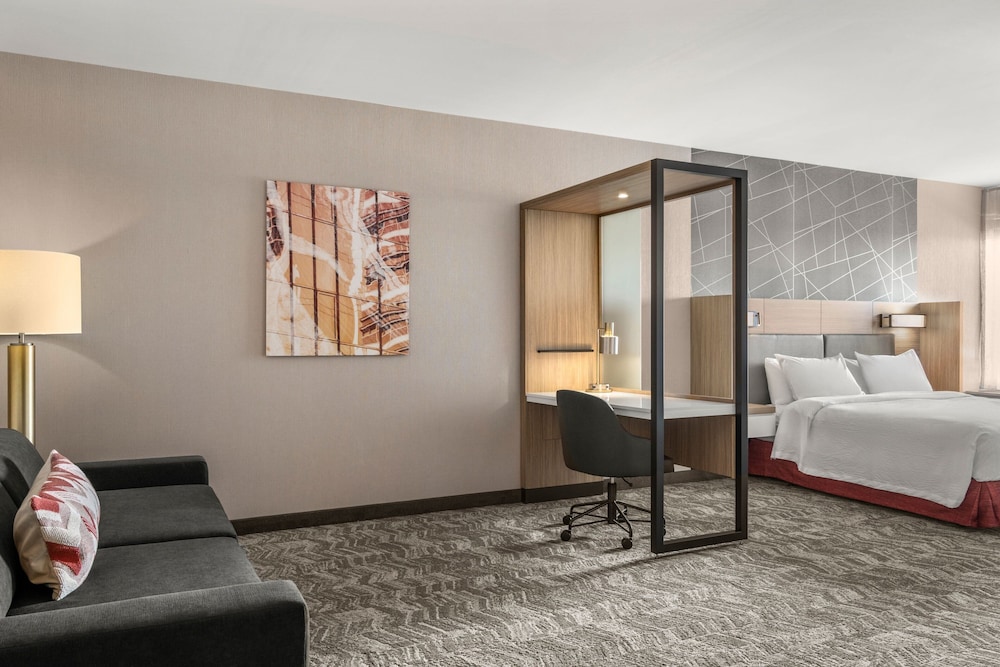 SpringHill Suites by Marriott Menomonee Falls 4/22