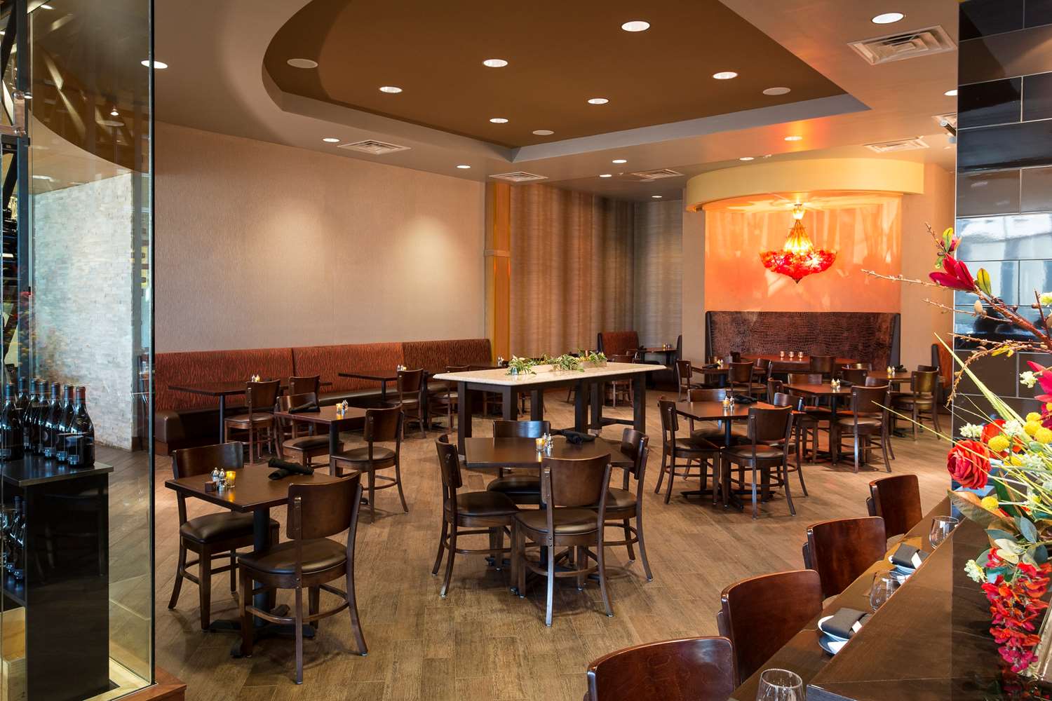 restaurant cafeteria
