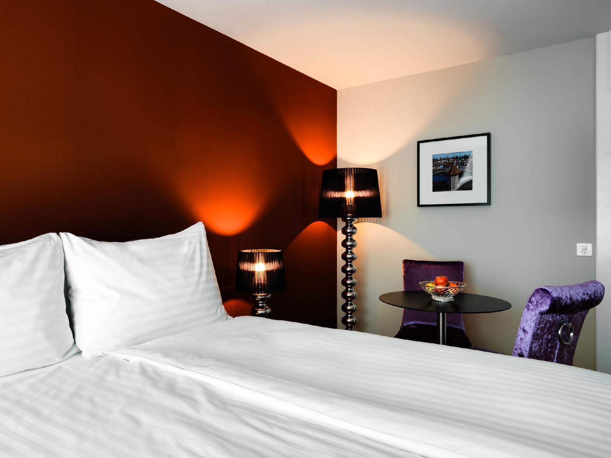 Aparthotel Adler 4/10