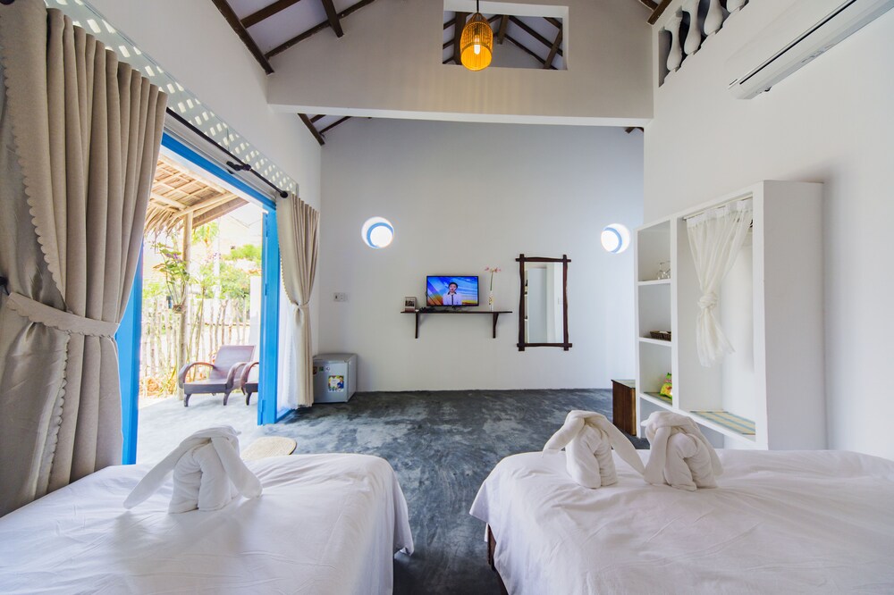 Cashew Tree Bungalow 39/65