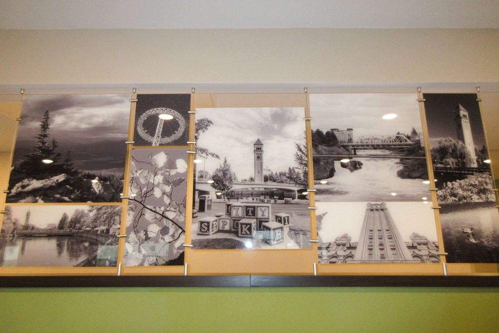 MainStay Suites Spokane Airport 30/43