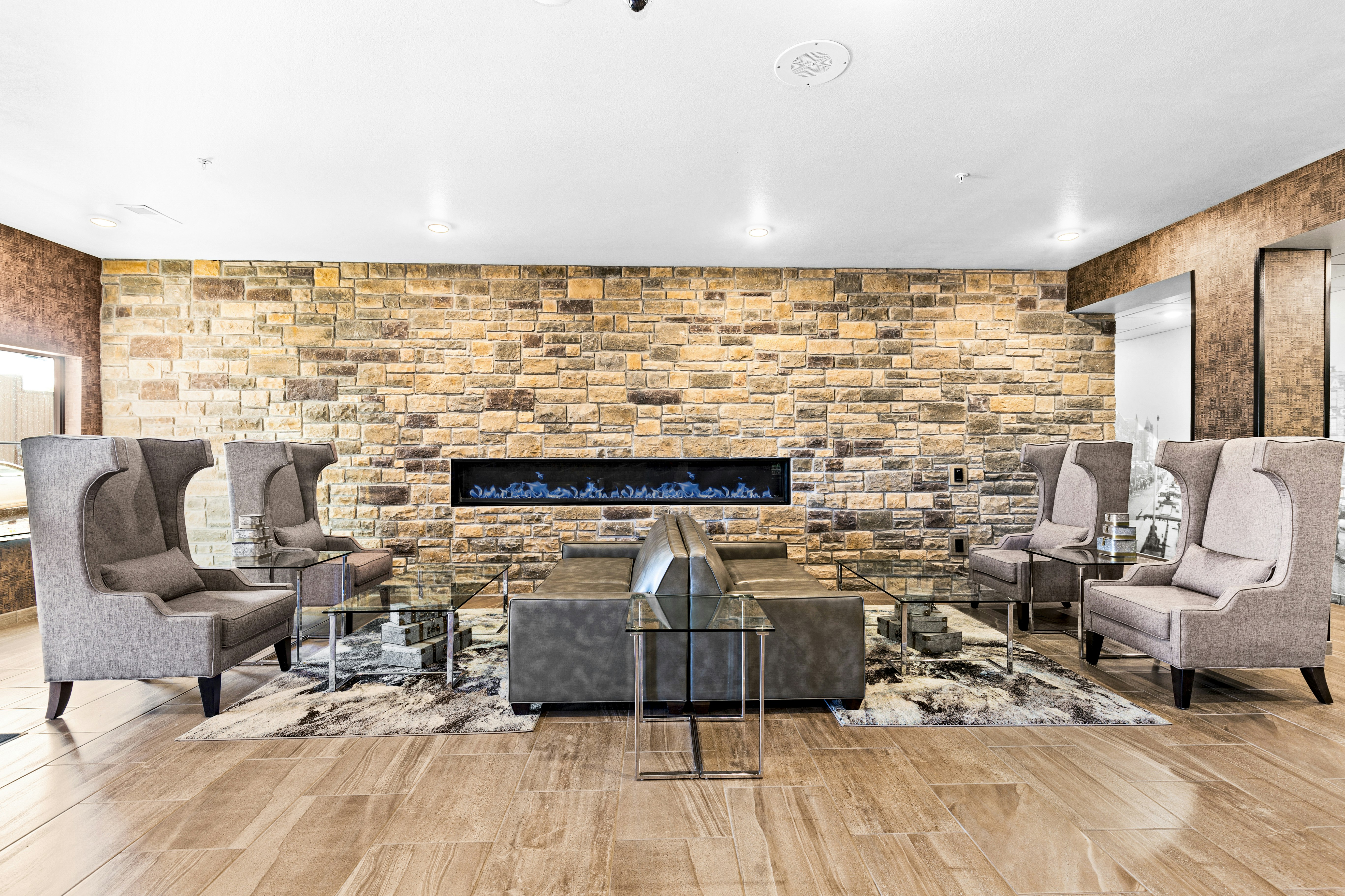Cobblestone Hotel & Suites - Superior Duluth 23/50