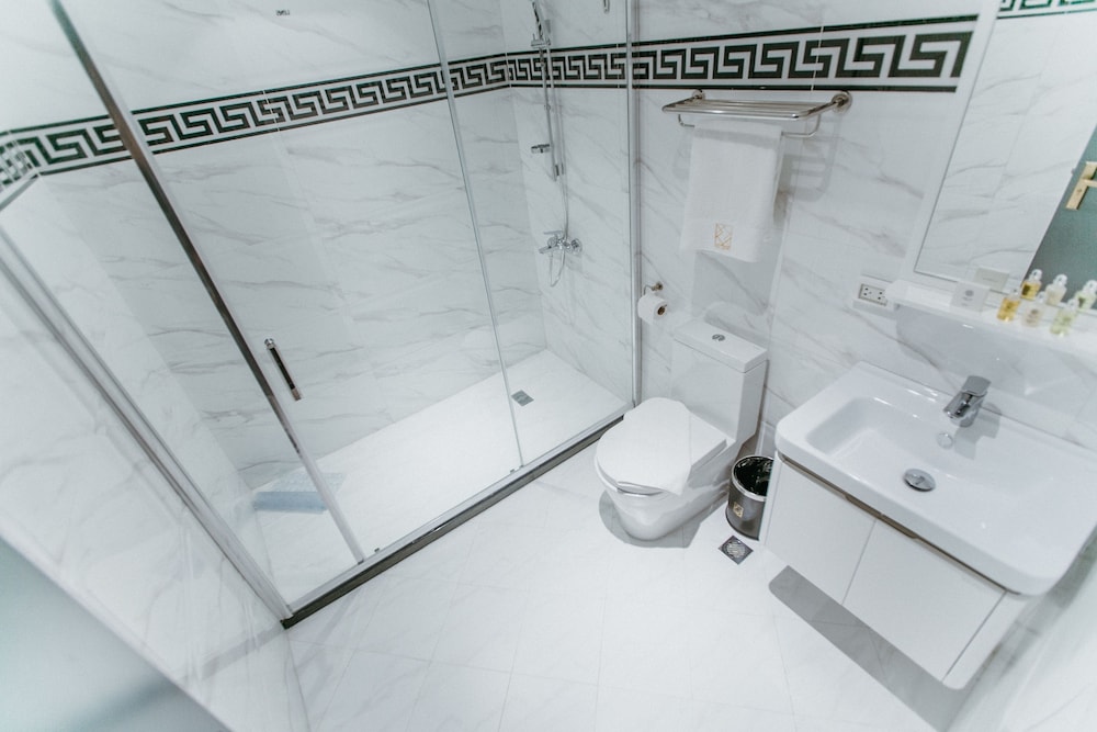 Pvl Suites 29/33