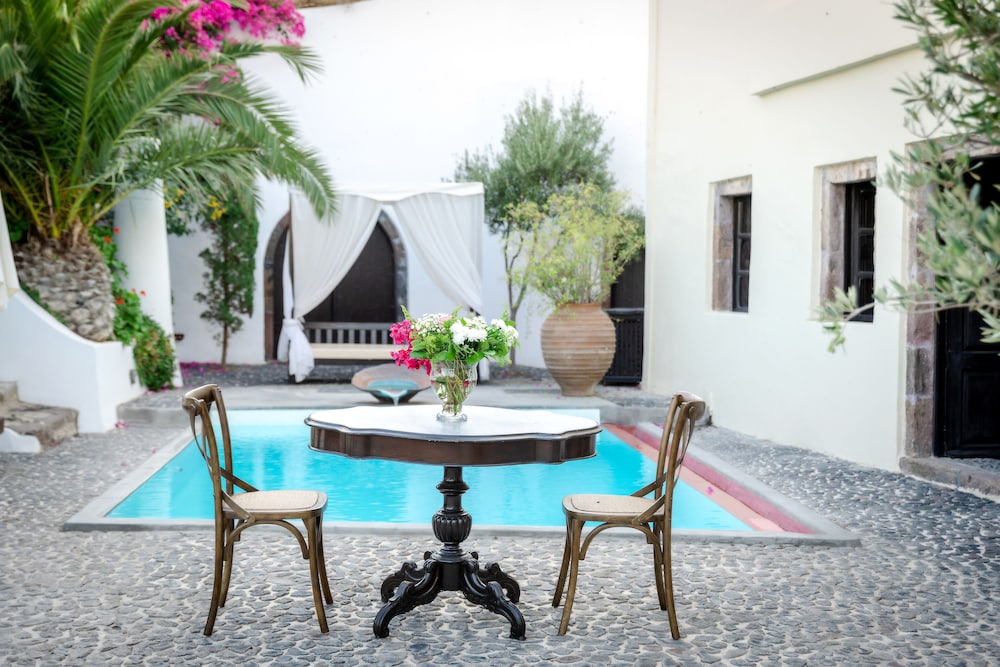 Santorini Heritage Villas &amp; Mansions 47/50