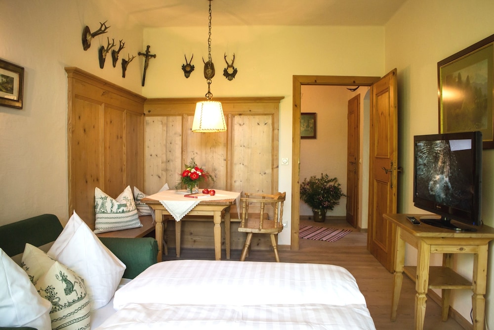 Salzburg Hotel Holznerwirt 13/50