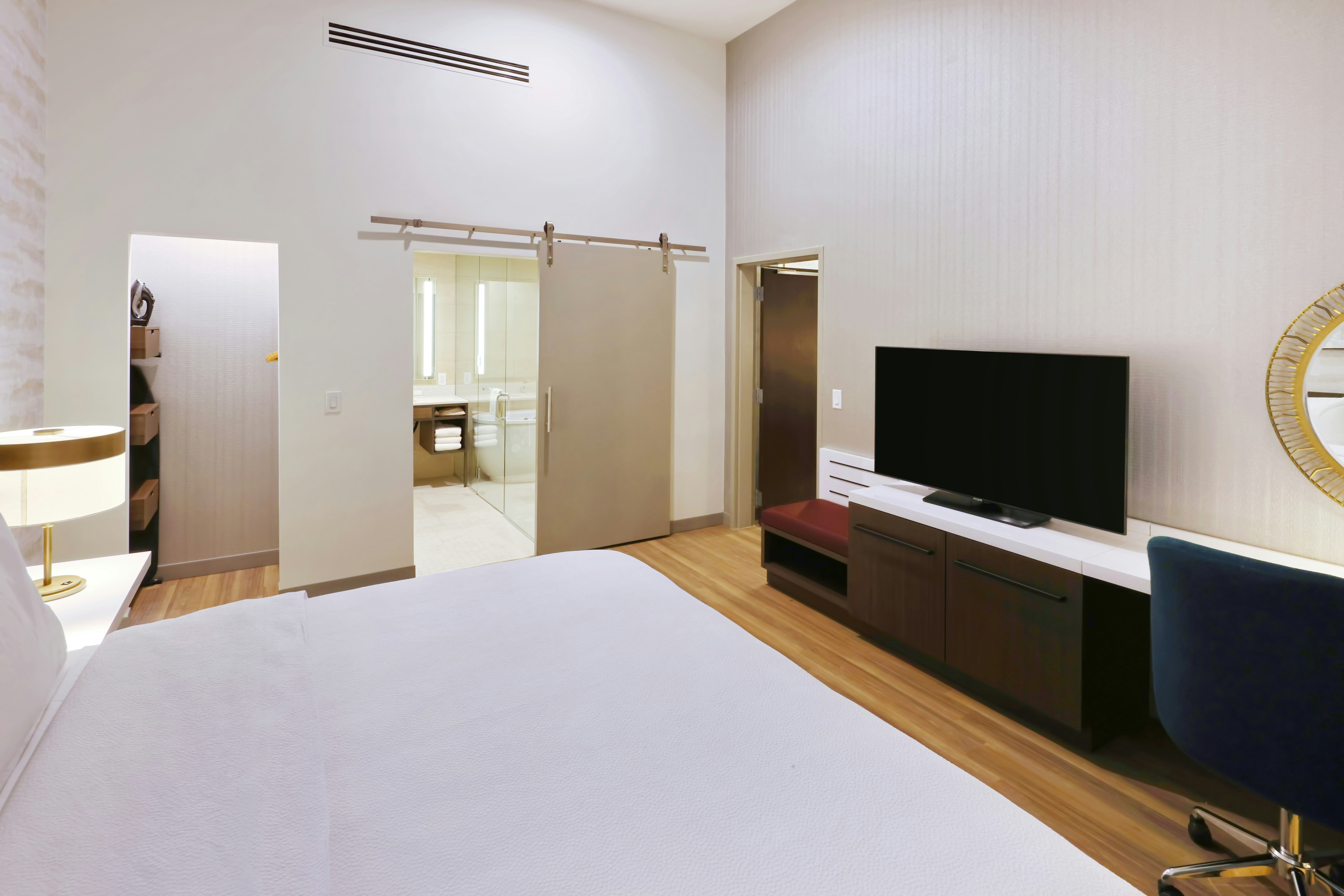 Bridal, Suite, King Bed