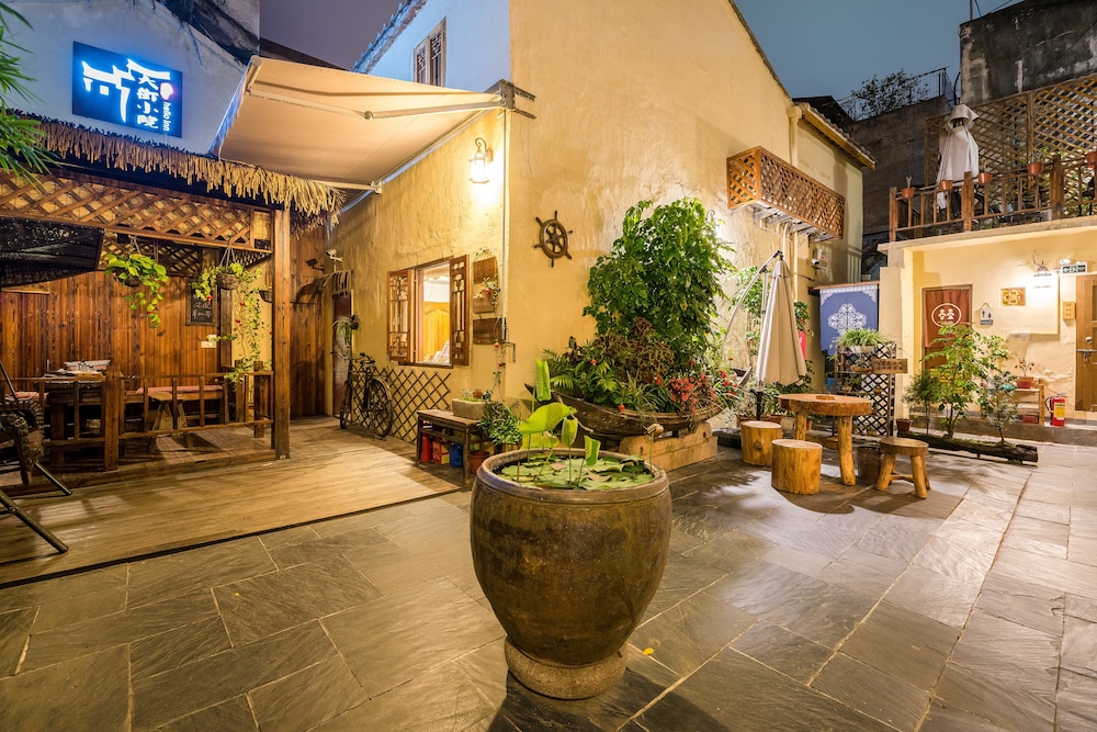 Chaozhou Hello Inn 37/50