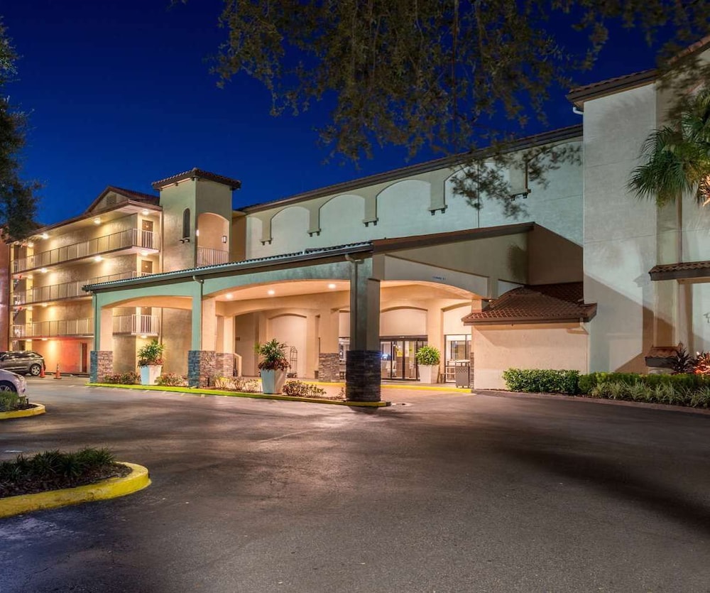 Mai Hana Hotel and Suites International Drive in ORLANDO - FL