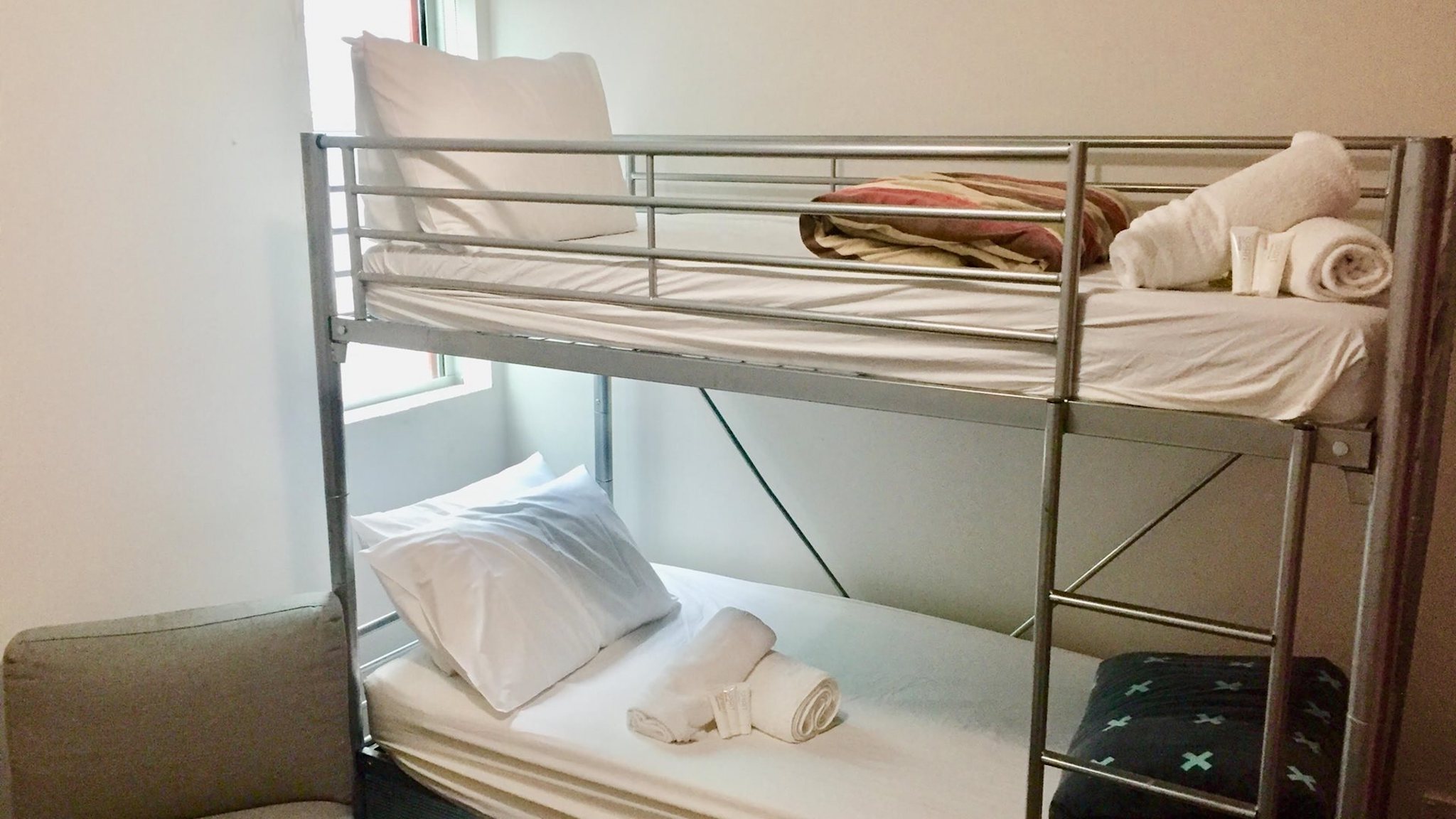 Entire 6 Share Female Ensuite