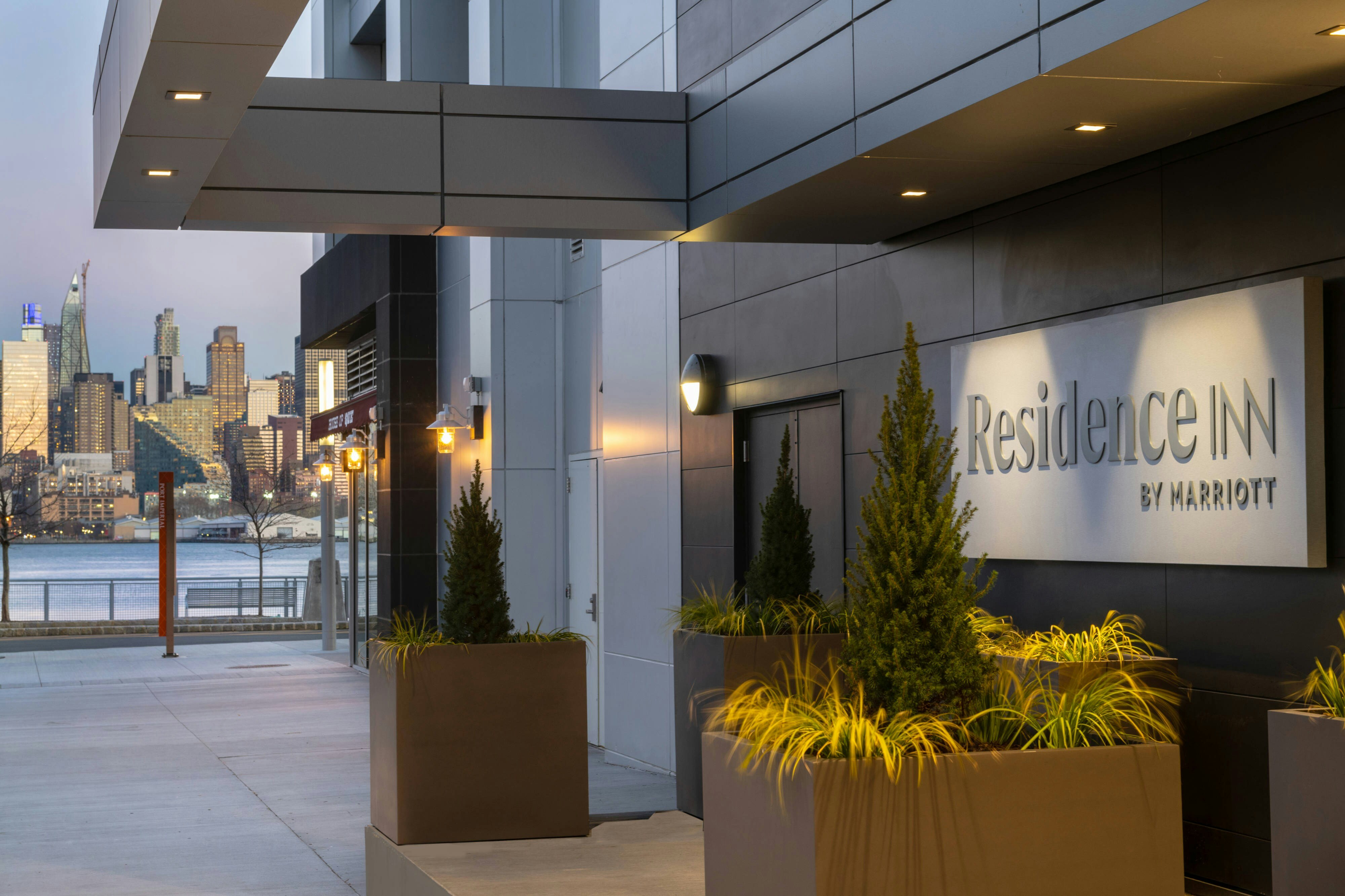 Residence Inn Weehawken Port Imperial 2/48