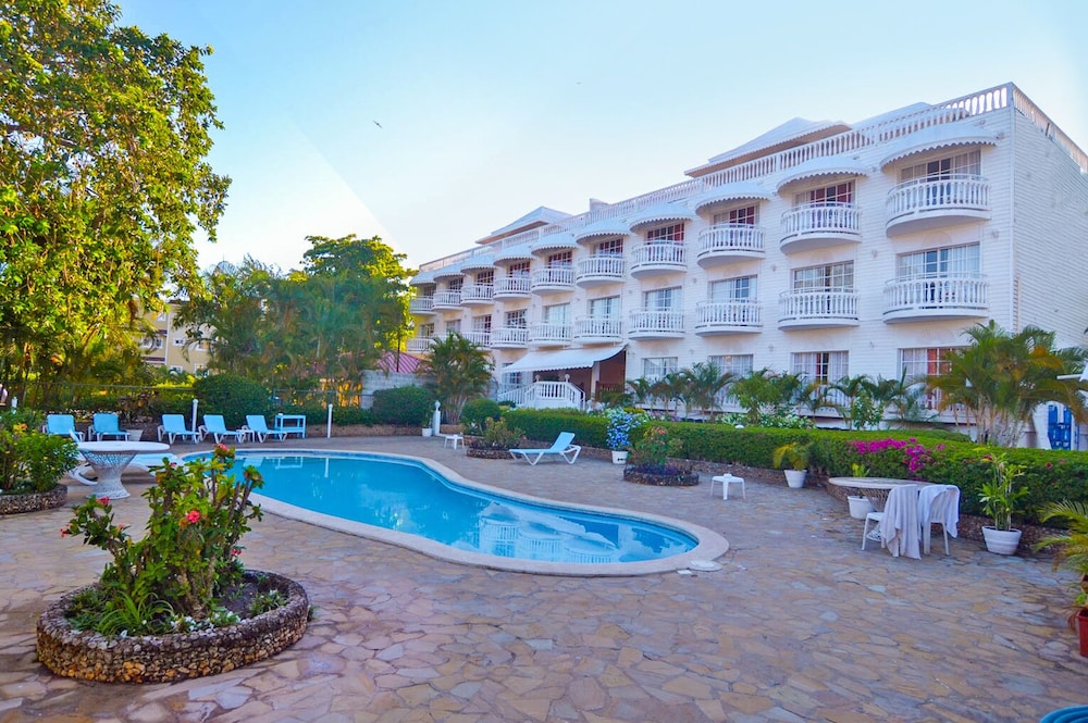 PIERGIORGIO PALACE HOTEL 3/50