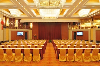 Conifer Garden Hotel 14/17