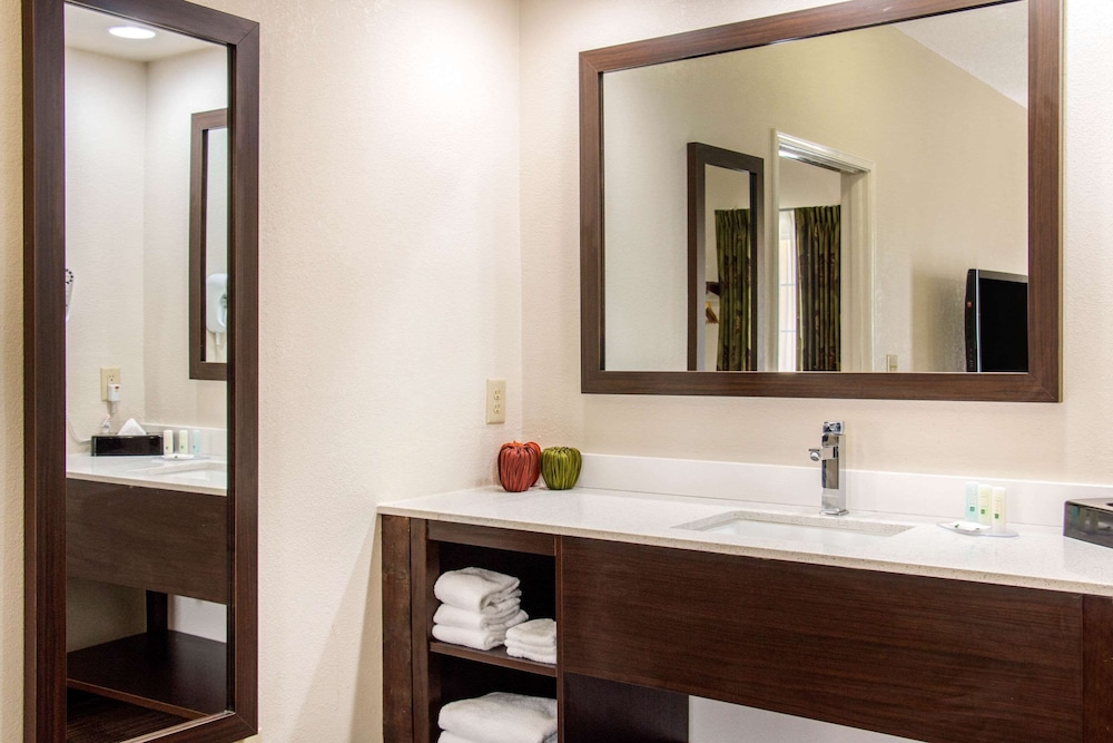Quality Inn Pooler - Savannah I-95 49/50