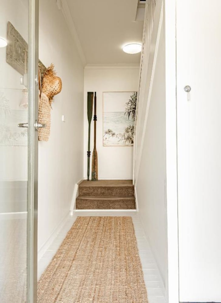 BAY BREEZE BOUTIQUE ACCOMMODATION 30/81