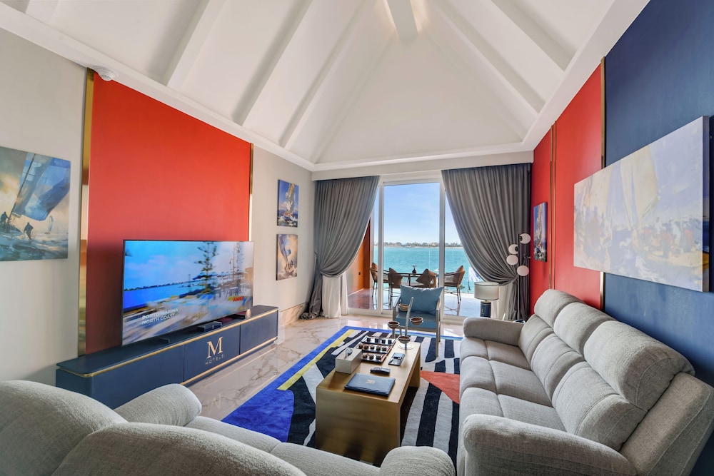 M Hotels at Porto Marina 32/50