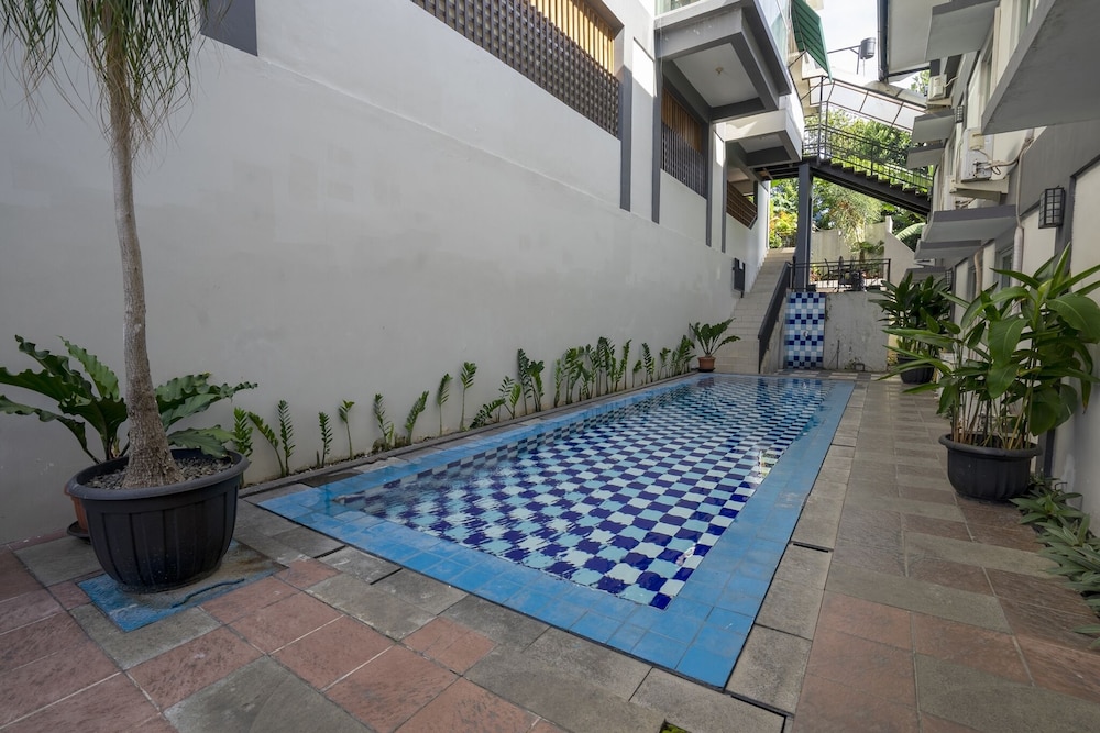 Dago's Hill 3/36