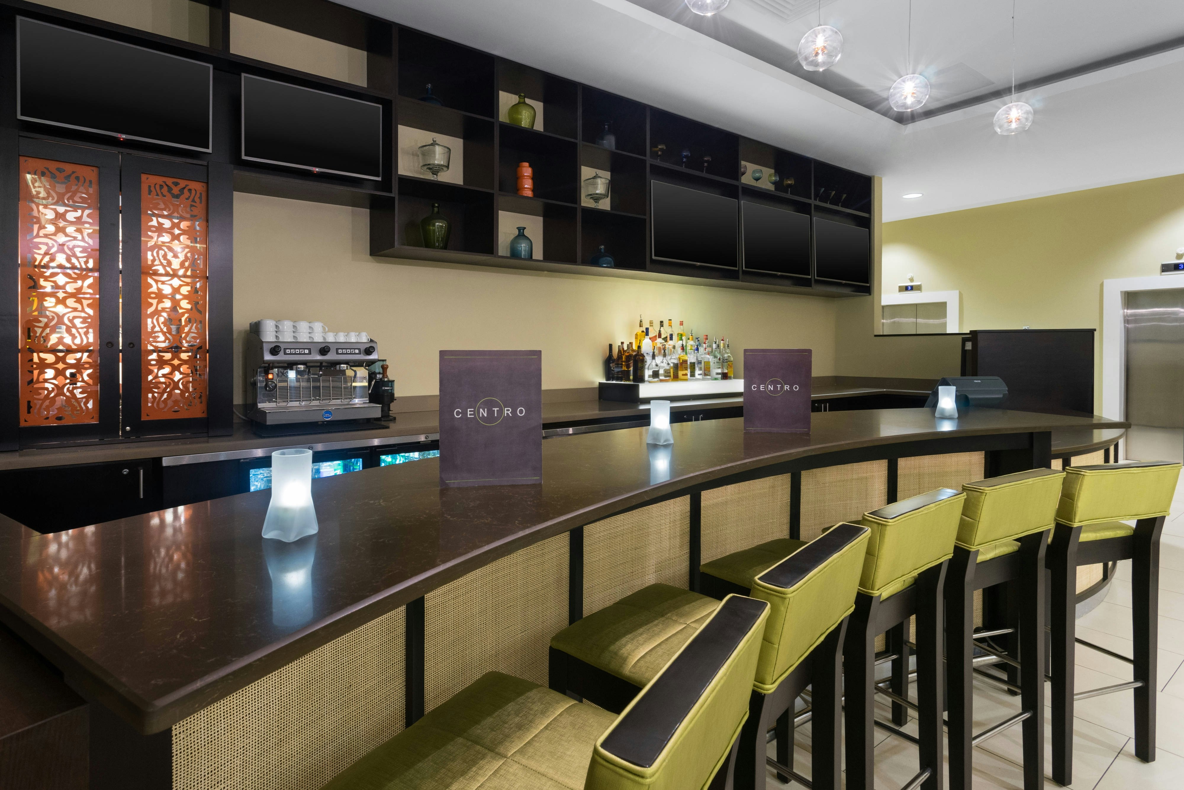 Courtyard By Marriott Kingston Jamaica 42/51