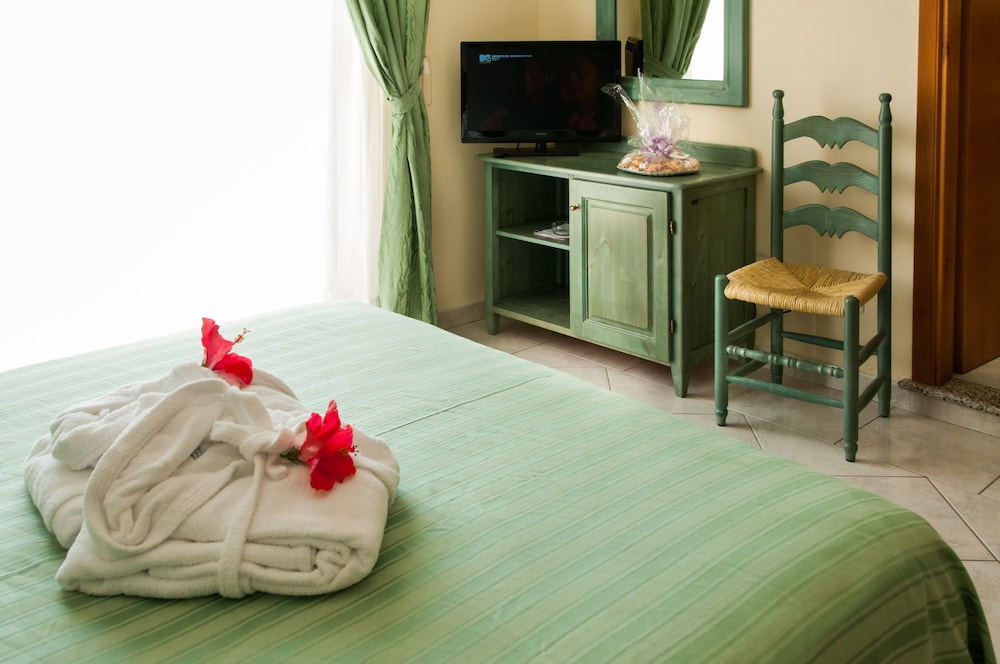 Hotel Maria Rosaria 39/62