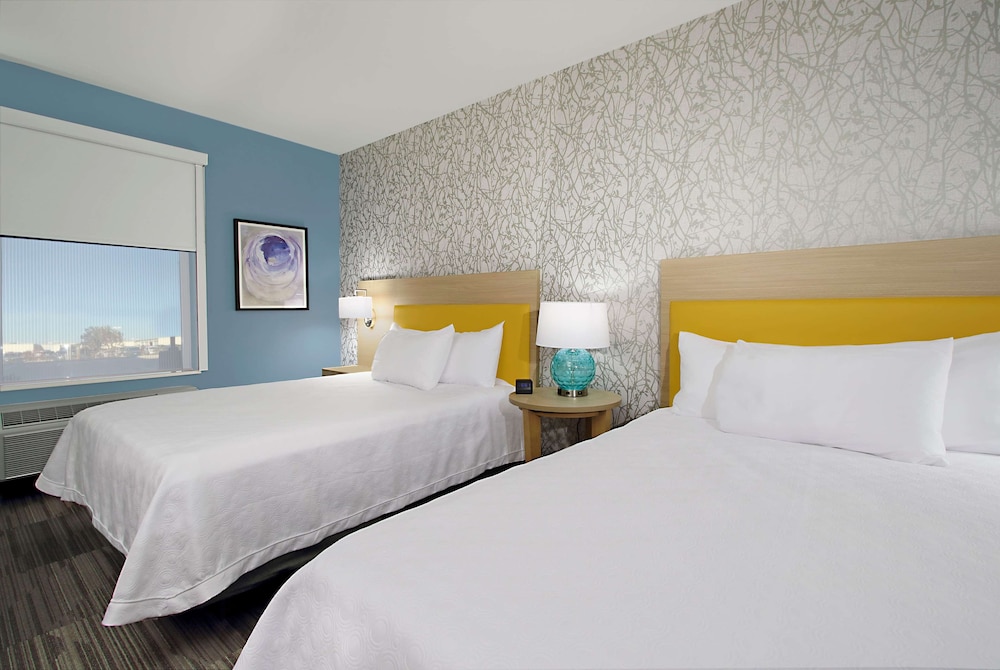 Days Inn & Suites By Wyndham Beaumont West / I-10 & Walden 10/47